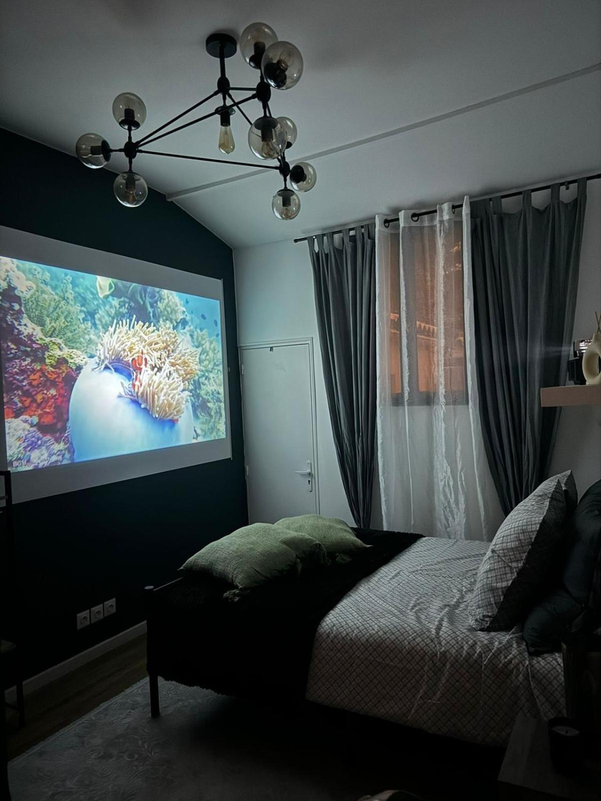 Maisonnette Proche De Paris & Home Cinema Бур-ла-Рен Экстерьер фото